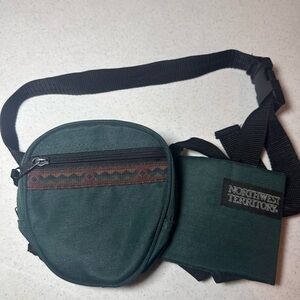 Northwest Territory Forest Green Belt Bag